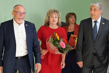 Школы Оренбуржья встретили более 200 тысяч учеников